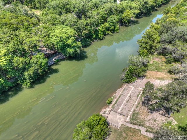 481 RIVER CHASE WAY, New Braunfels, TX 78132