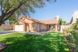 43921 30th E, Lancaster, CA 93535