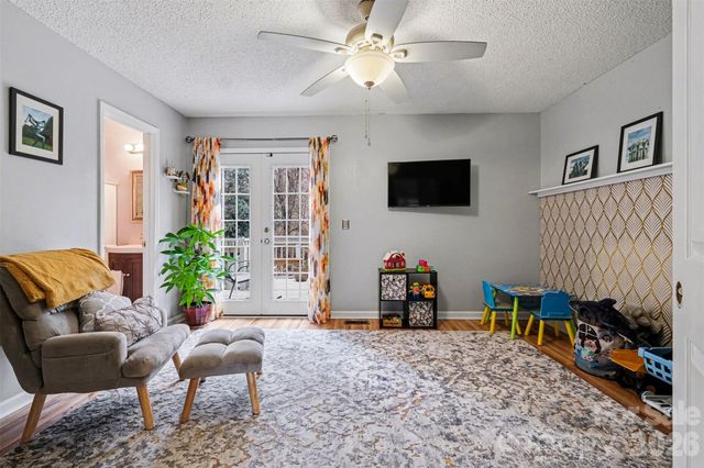 3240 Carlyle Drive NW, Concord, NC 28027