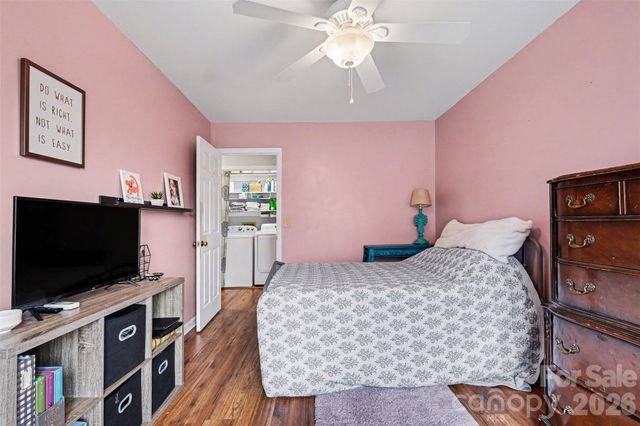 3240 Carlyle Drive NW, Concord, NC 28027