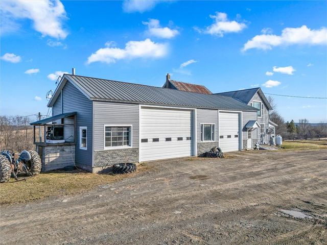 291 Bradley Hill Road, Oxford, NY 13830