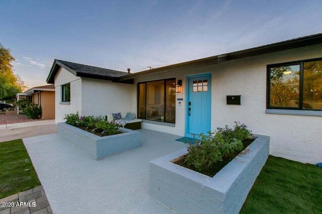 2246 N 82ND Street, Scottsdale, AZ 85257