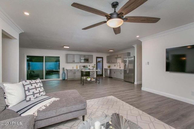 2246 N 82ND Street, Scottsdale, AZ 85257