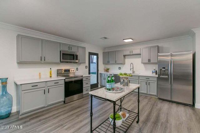 2246 N 82ND Street, Scottsdale, AZ 85257