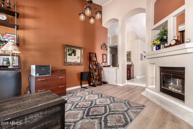 16052 S 24TH Place, Phoenix, AZ 85048