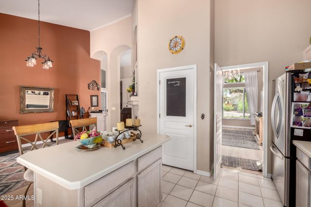 16052 S 24TH Place, Phoenix, AZ 85048