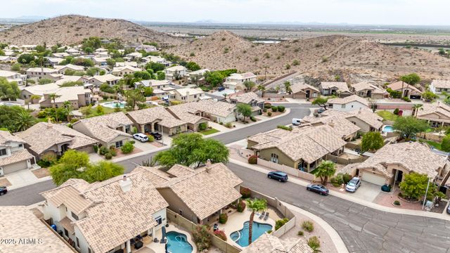 16052 S 24TH Place, Phoenix, AZ 85048