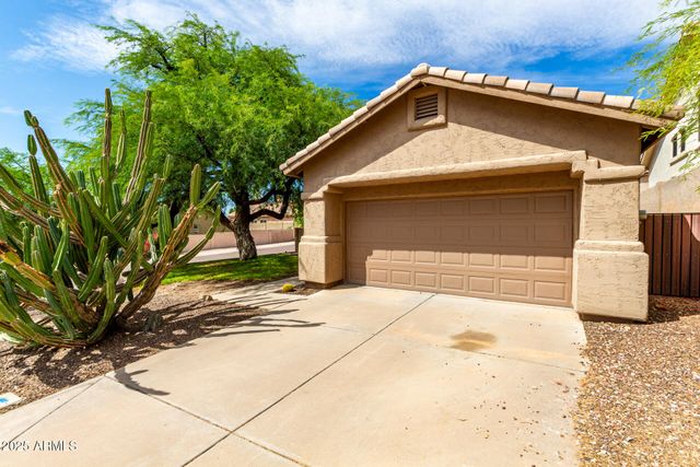16052 S 24TH Place, Phoenix, AZ 85048