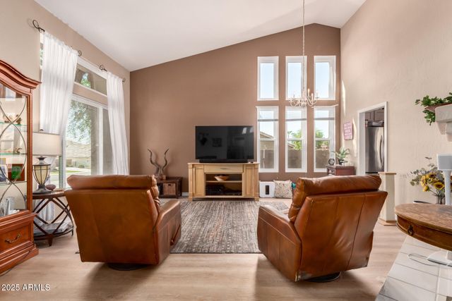 16052 S 24TH Place, Phoenix, AZ 85048