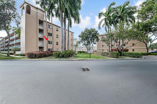 12565 Imperial Isle Drive 208, Boynton Beach, FL 33437