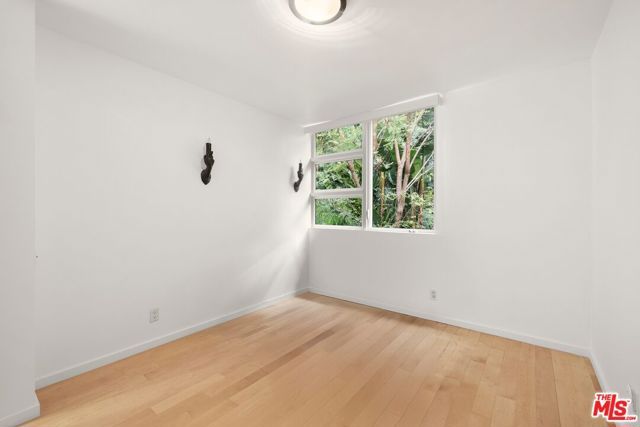 2641 Rinconia Drive, Los Angeles, CA 90068