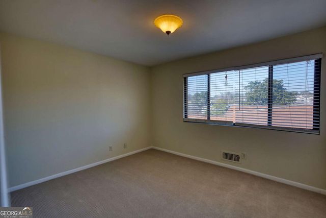 2539 Bradford Square NE, Atlanta, GA 30345