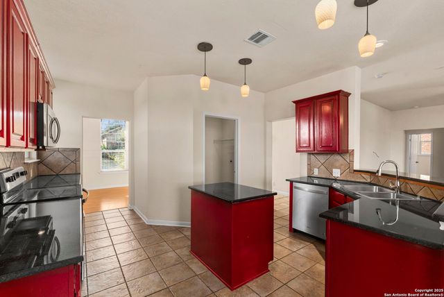 22302 Verde Knoll, San Antonio, TX 78258