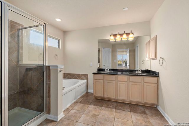 22302 Verde Knoll, San Antonio, TX 78258