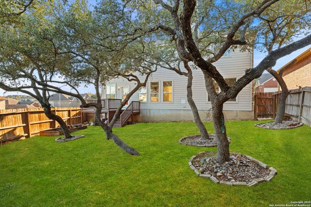 22302 Verde Knoll, San Antonio, TX 78258