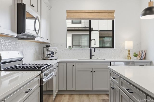 2048 S Holly Street 5, Denver, CO 80222