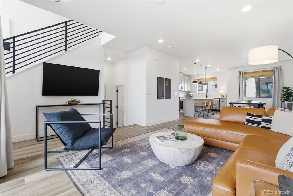 2048 S Holly Street 5, Denver, CO 80222