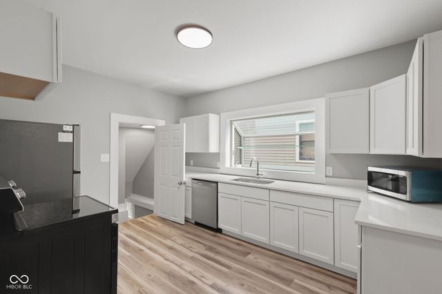 242 N Pershing Avenue, Indianapolis, IN 46222