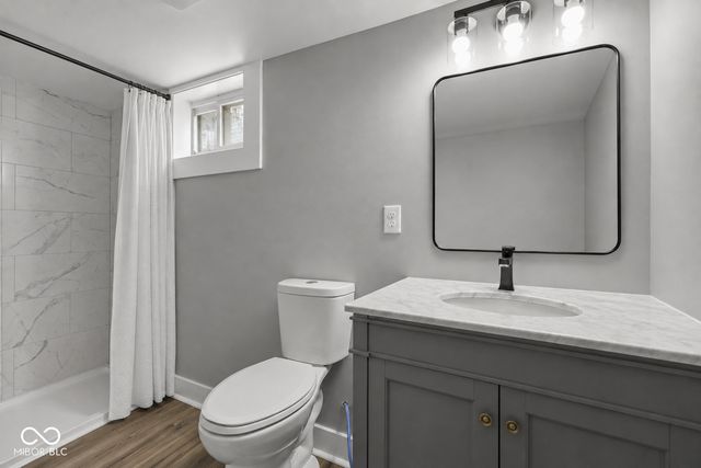 242 N Pershing Avenue, Indianapolis, IN 46222