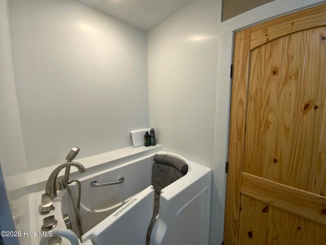 131 Lazy Bear Trail, Andrews, NC 28901