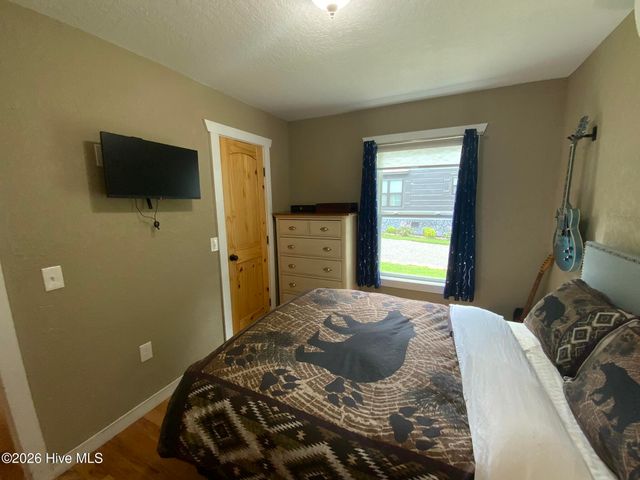 131 Lazy Bear Trail, Andrews, NC 28901