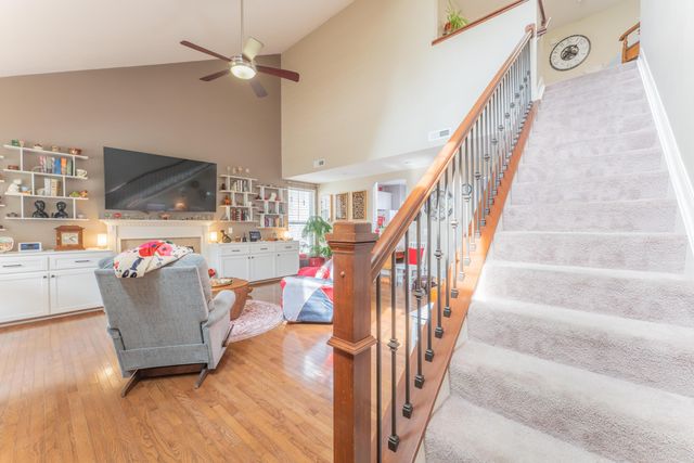 5712 Stearns Road, Dublin, OH 43016