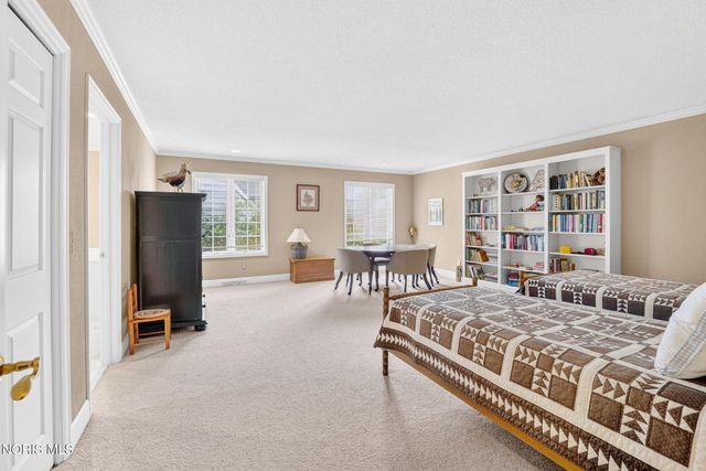 23 Exmoor, Ottawa Hills, OH 43615