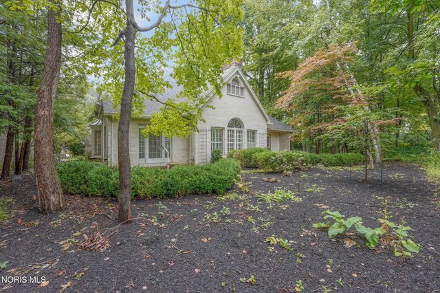 23 Exmoor, Ottawa Hills, OH 43615