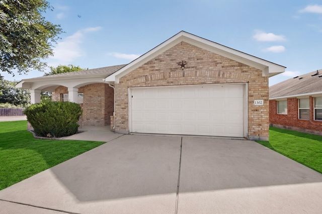 1302 Rainbow Parke DR, Round Rock, TX 78665
