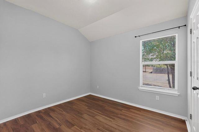 1302 Rainbow Parke DR, Round Rock, TX 78665
