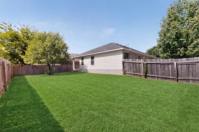 1302 Rainbow Parke DR, Round Rock, TX 78665