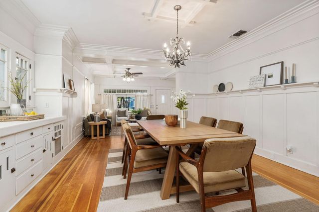 1234 N Del Mar Avenue, Fresno, CA 93728