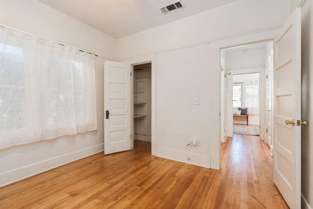 1234 N Del Mar Avenue, Fresno, CA 93728