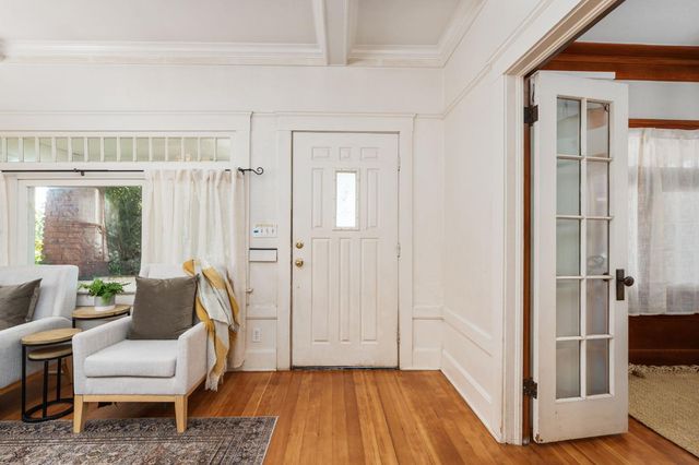 1234 N Del Mar Avenue, Fresno, CA 93728