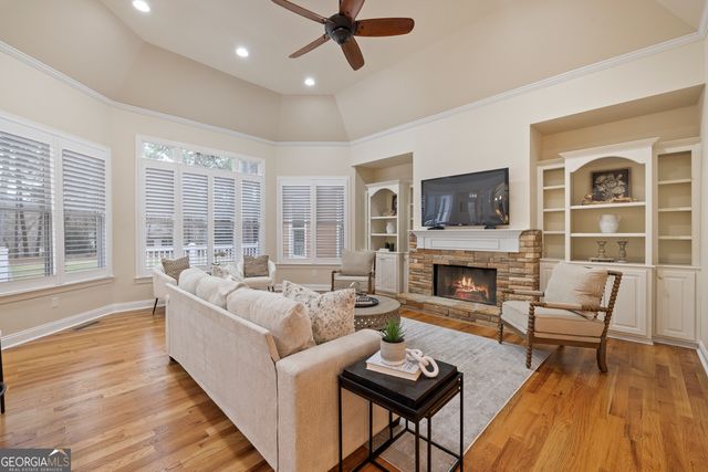 1010 Lake Drive, Greensboro, GA 30642