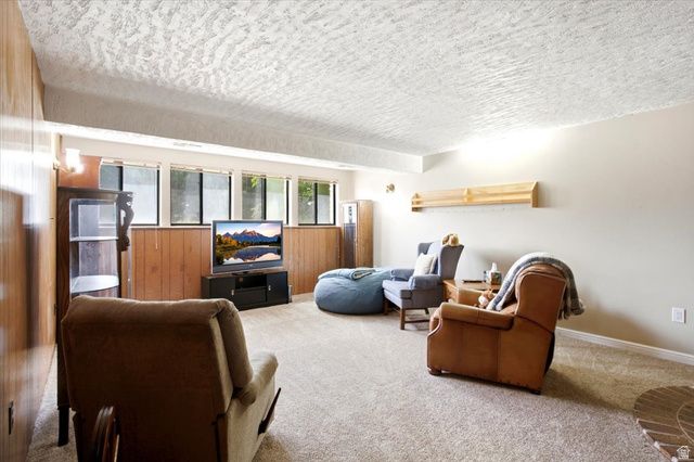 682 E 3225 N, North Ogden, UT 84414