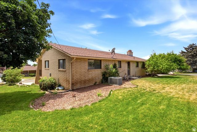 682 E 3225 N, North Ogden, UT 84414
