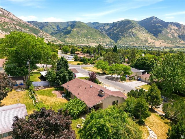 682 E 3225 N, North Ogden, UT 84414