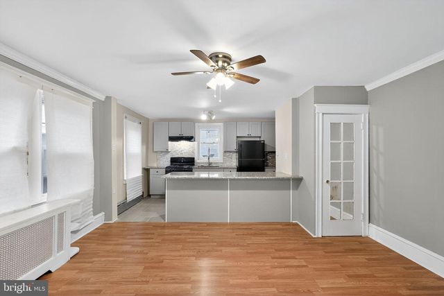 5712 SANSOM ST, Philadelphia, PA 19139