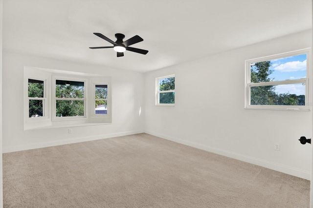 1810 MARYLAND AVENUE NE, St Petersburg, FL 33703