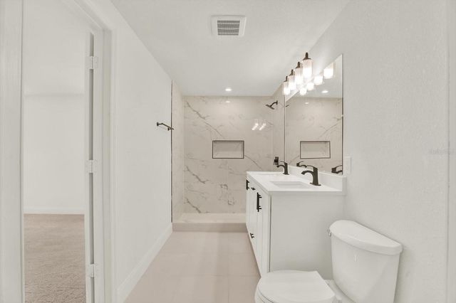 1810 MARYLAND AVENUE NE, St Petersburg, FL 33703