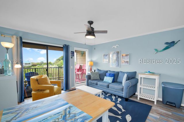 40 Folly Field Rd Apt B127, Hilton Head Island, SC 29928