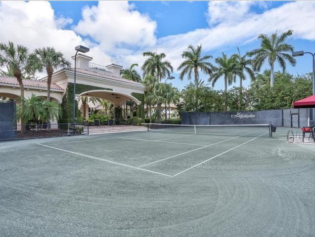 10897 Canary Island Court, Plantation, FL 33324