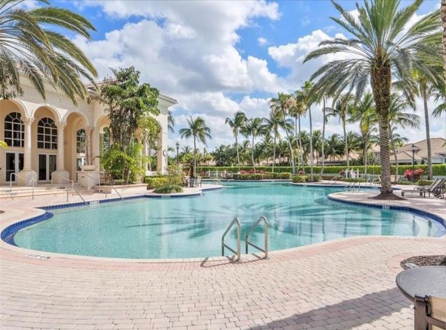 10897 Canary Island Court, Plantation, FL 33324