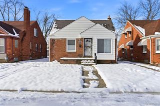 16735 Asbury Park, Detroit, MI 48235
