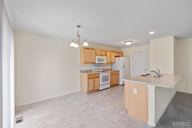 5917 Creek Side Place, Cedar Hill, MO 63016