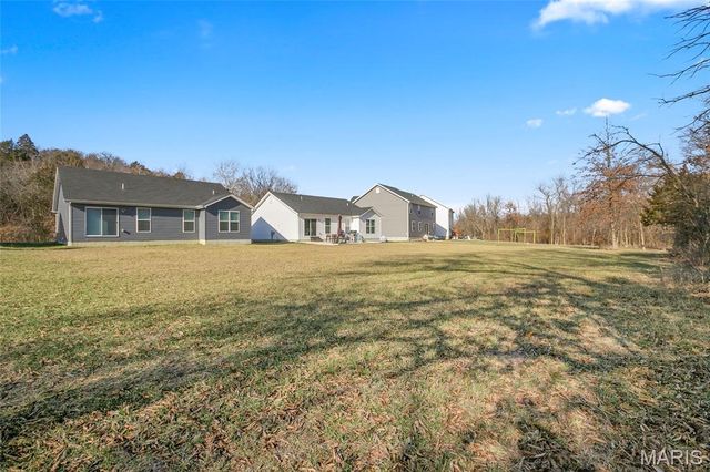 5917 Creek Side Place, Cedar Hill, MO 63016