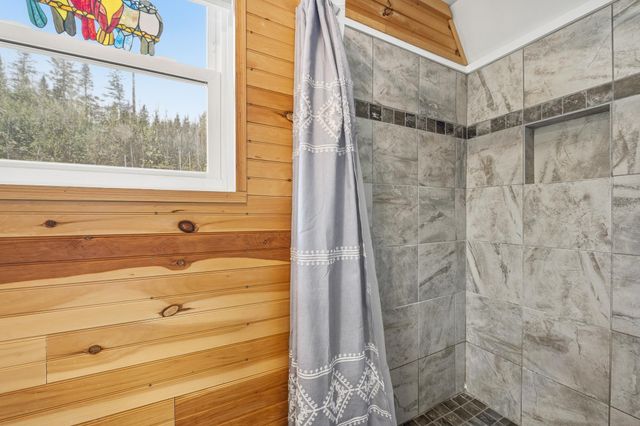 113 CARLETON HILL Road, Colebrook, NH 03576
