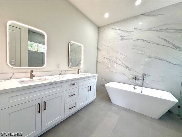 4283 10th ST NE, Naples, FL 34120