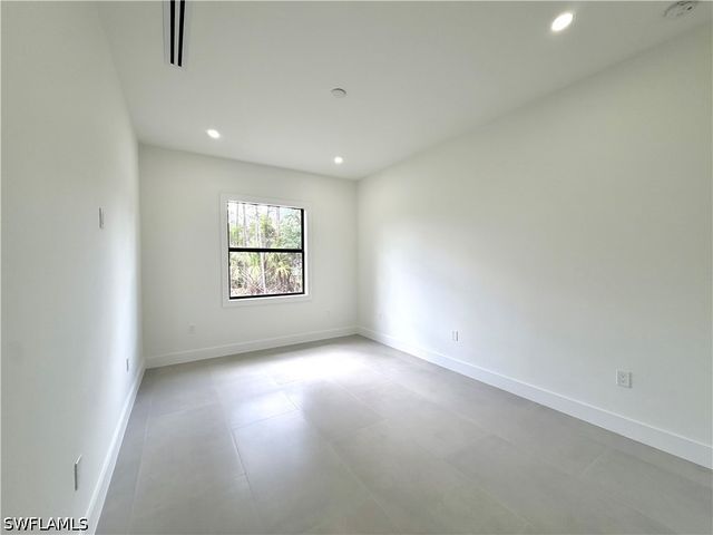 4283 10th ST NE, Naples, FL 34120